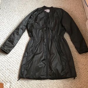 ATHLETA SUMMIT INSULATED PARKA